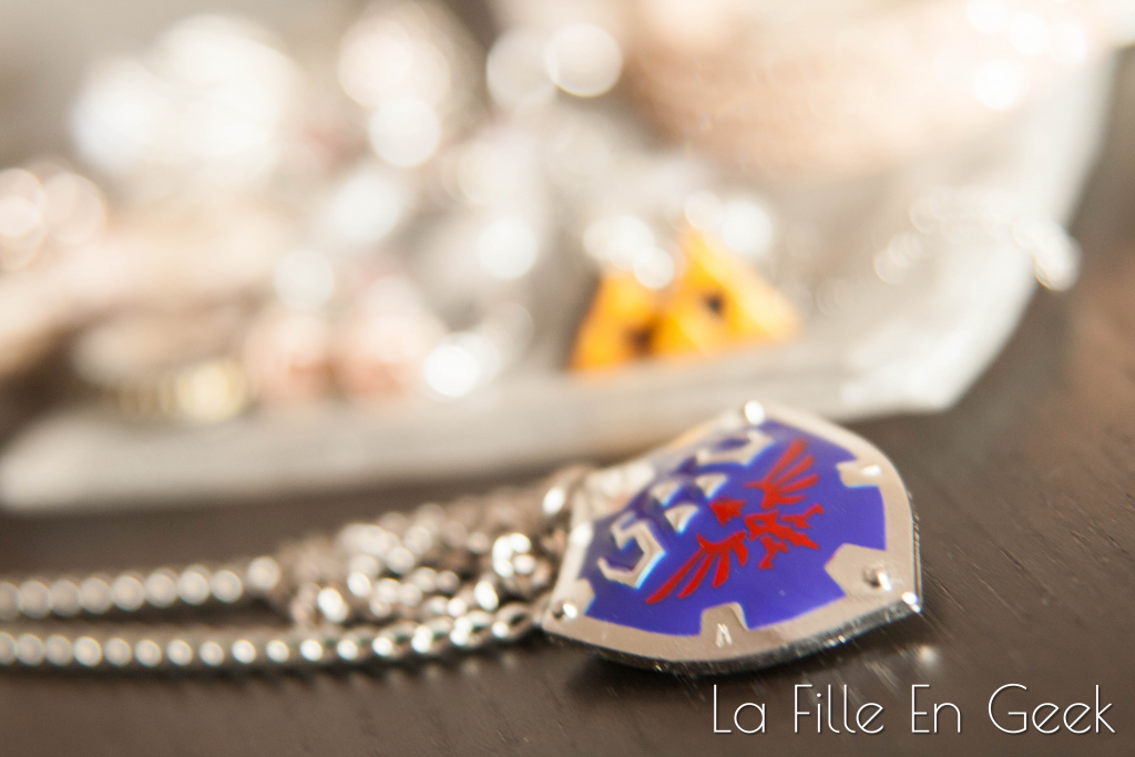 Collier Bouclier Hylien Fille Geek