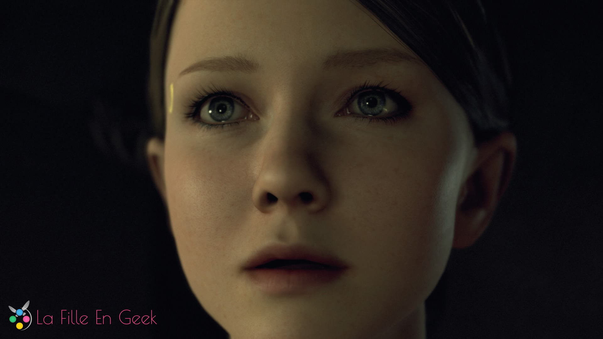 Detroit: Become Human Fille Geek